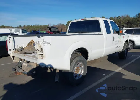 2015 Ford F-250 Xl из США, поврежденный, VIN 1FT7X2B68FEA10715